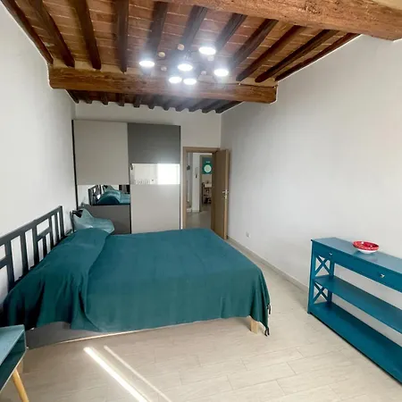 Vallepiatta 150m Piazzadelcampo Apartmán *